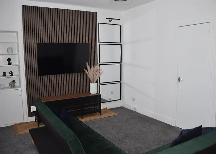 1 Bedroom Flat In Dundee